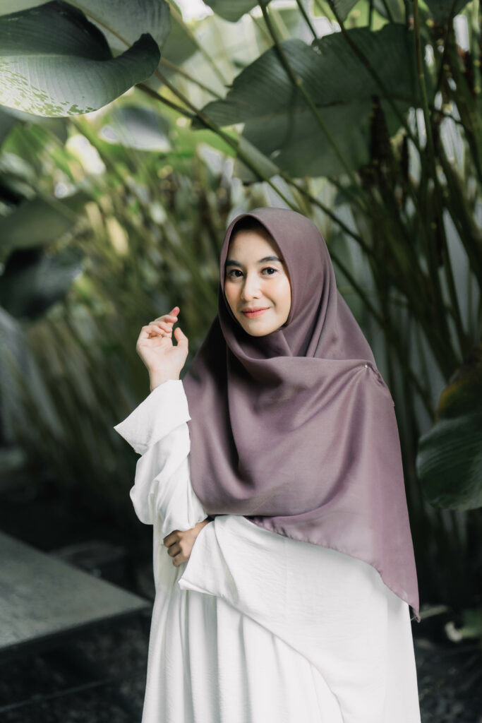 Dress Wanita Muslimah Chic dan Trendi: Fashion dan Nilai Islam